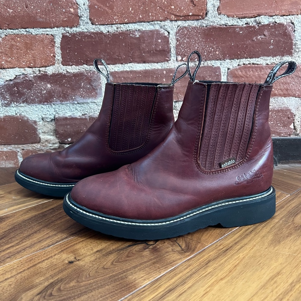 Establo Women's Brown Leather Ankle Boots